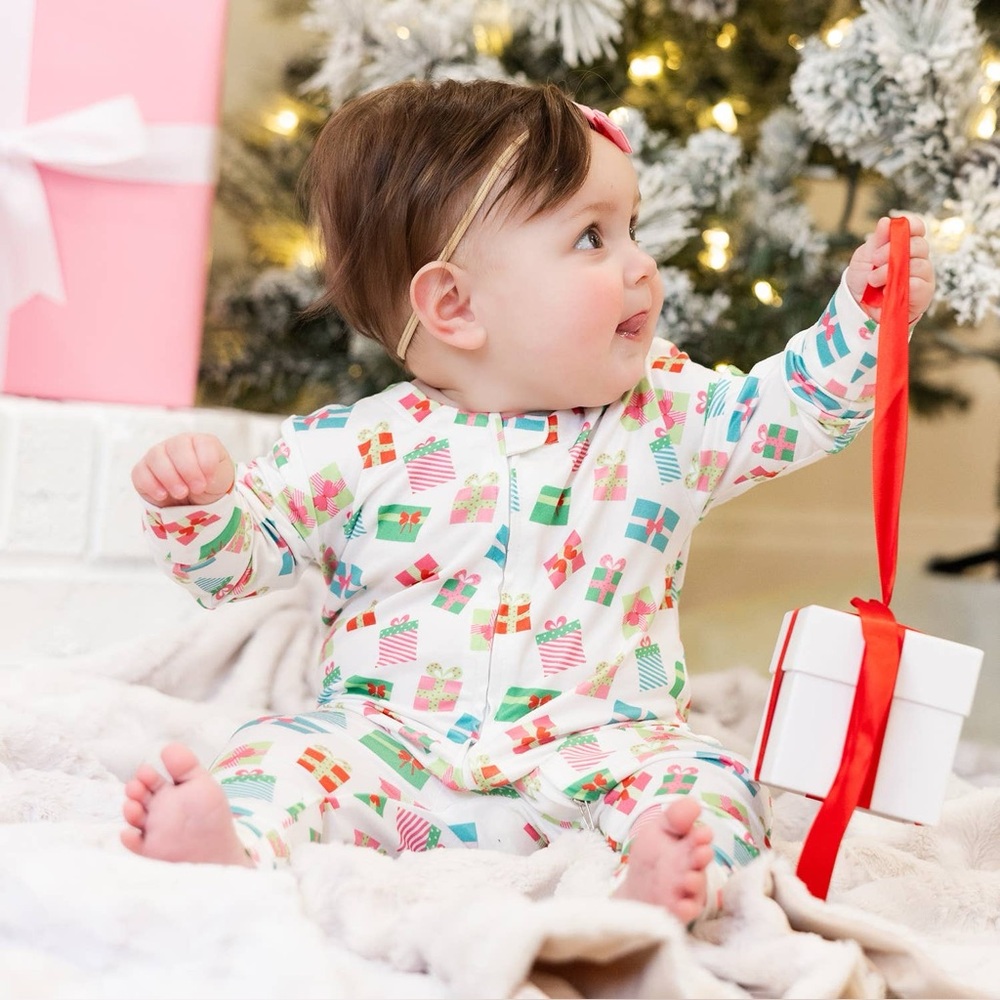🎄 Mary Square Christmas Holiday Presents Romper 0-3 3-6 6-12 12-18 months